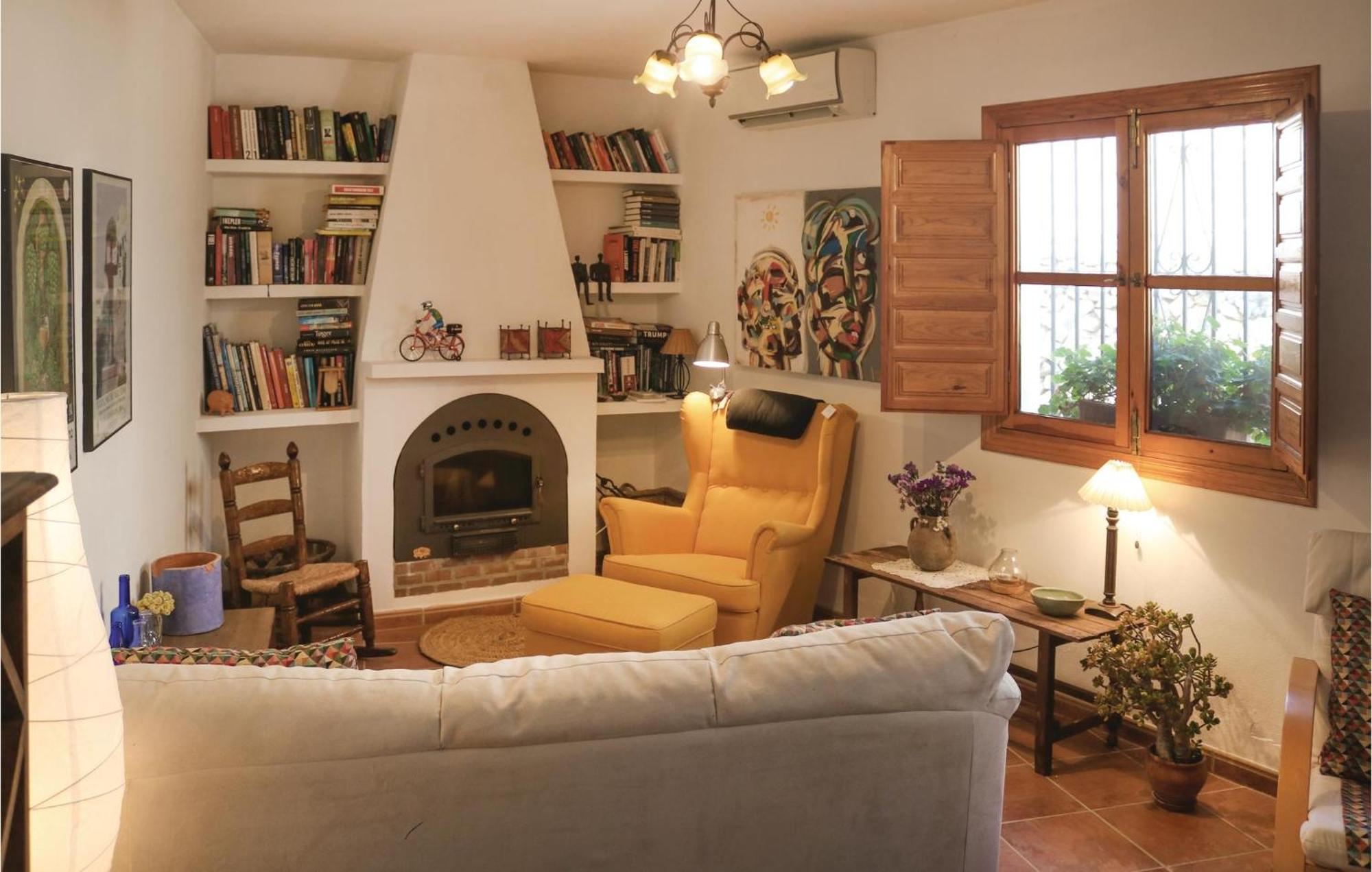 Nice Home In Canillas De Albaida With Wifi Екстер'єр фото