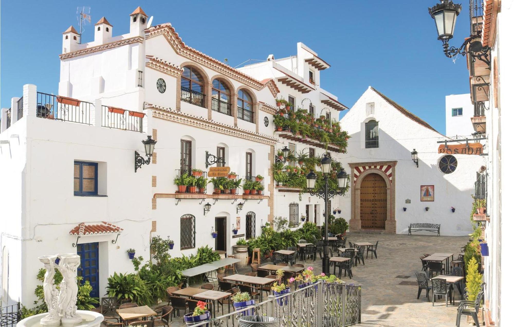 Nice Home In Canillas De Albaida With Wifi Екстер'єр фото