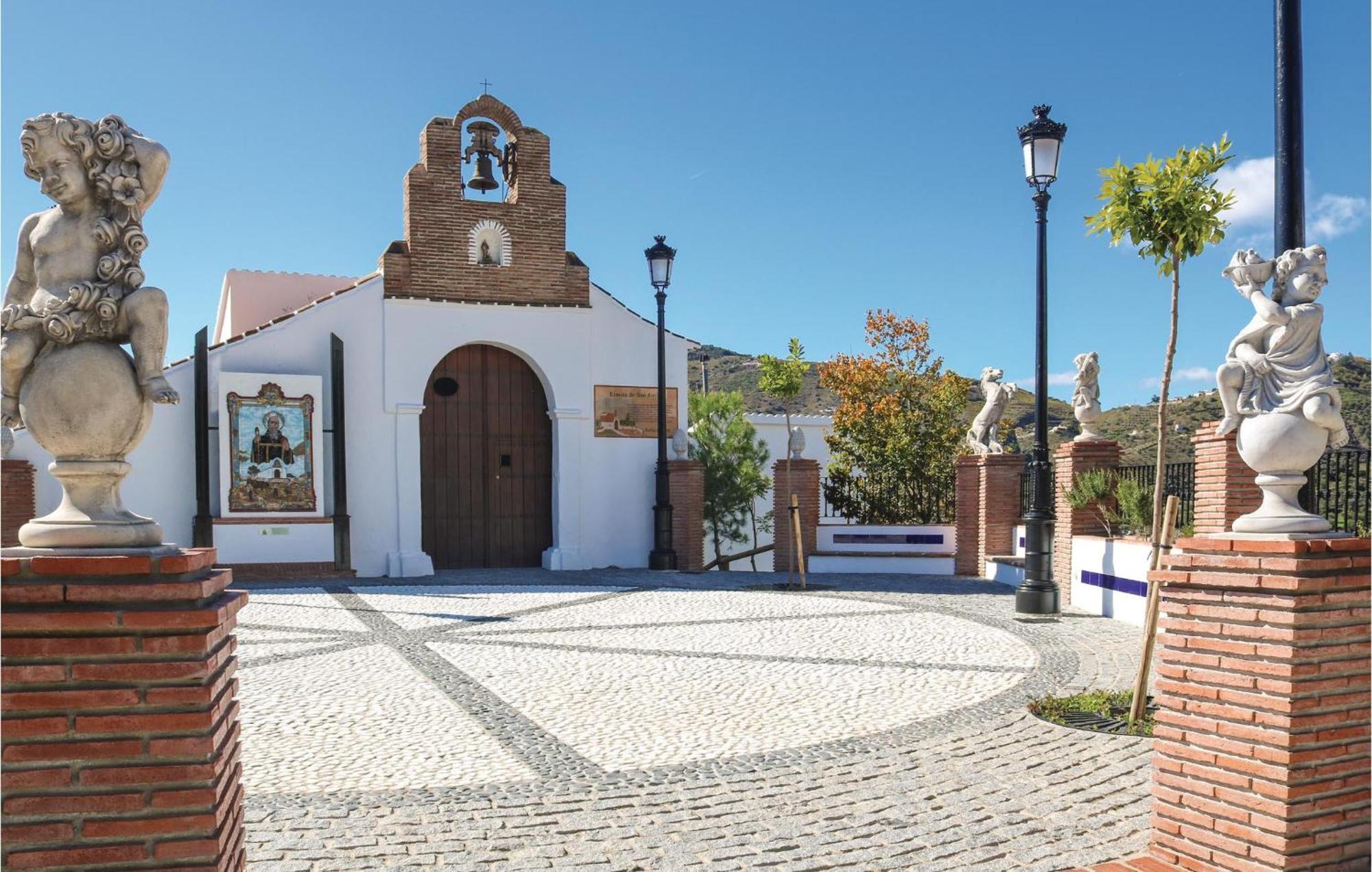 Nice Home In Canillas De Albaida With Wifi Екстер'єр фото