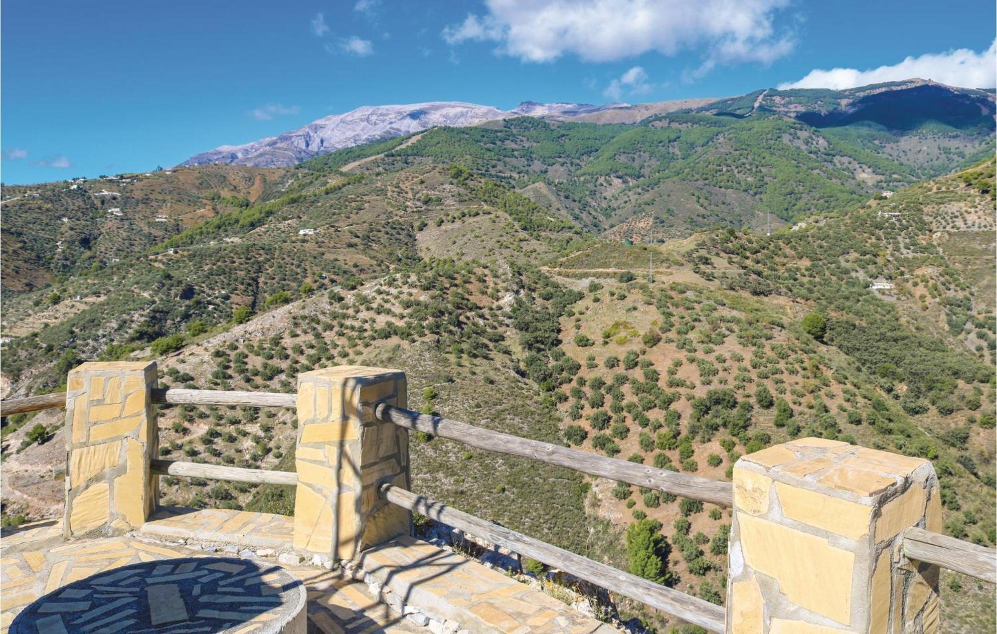 Nice Home In Canillas De Albaida With Wifi Екстер'єр фото
